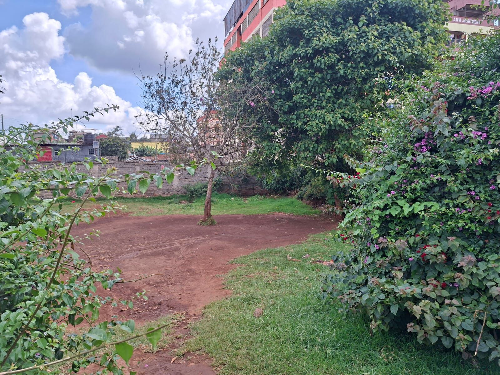 PLOT FOR SALE
